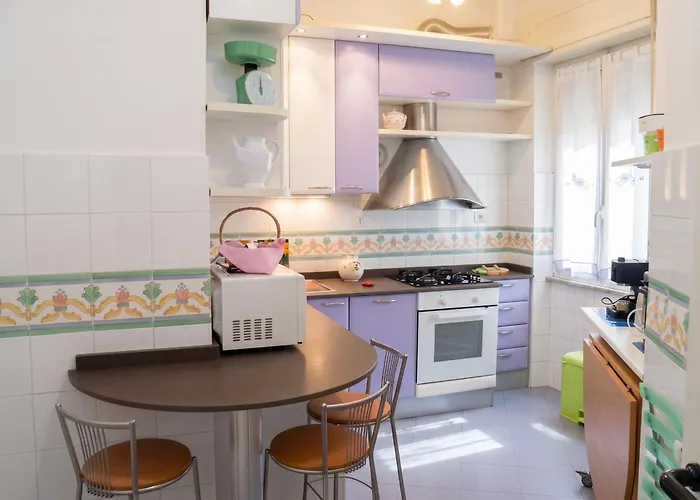 Apartment Charming 5 Km From The Colosseum In - Balcony